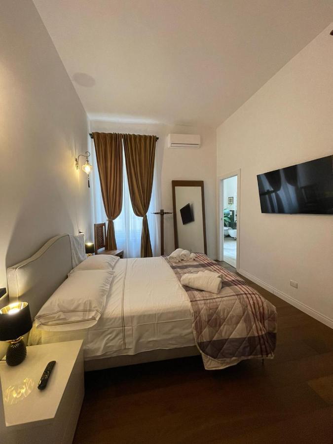 Appartement Sole In The Center Of