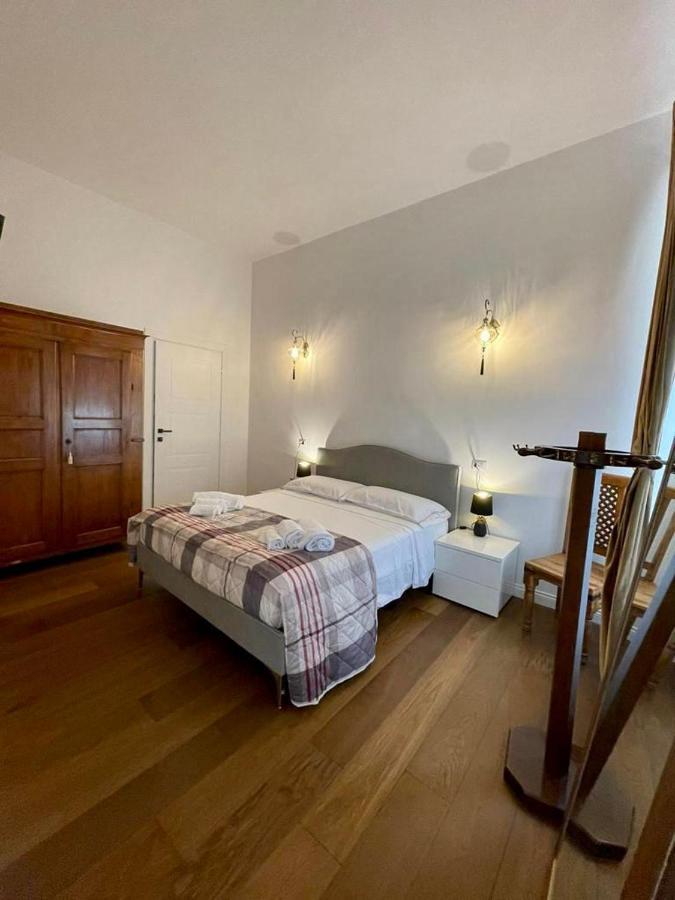Appartement Sole In The Center Of